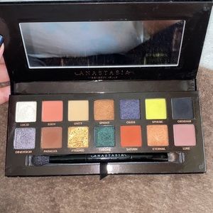 Anastasia Beverly Hills Prism Palette